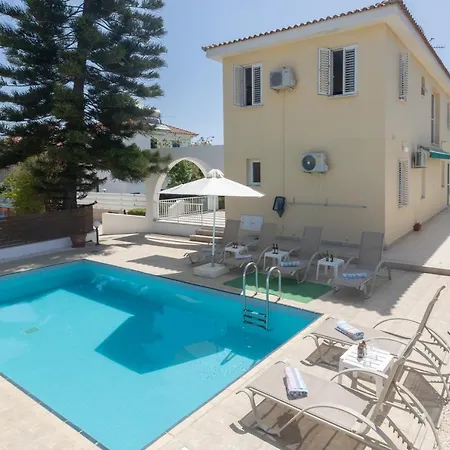 Villa Renee